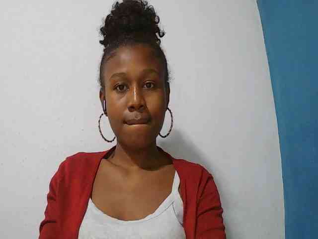 Zinah1 webcam