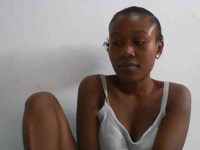 Zinah1 webcam