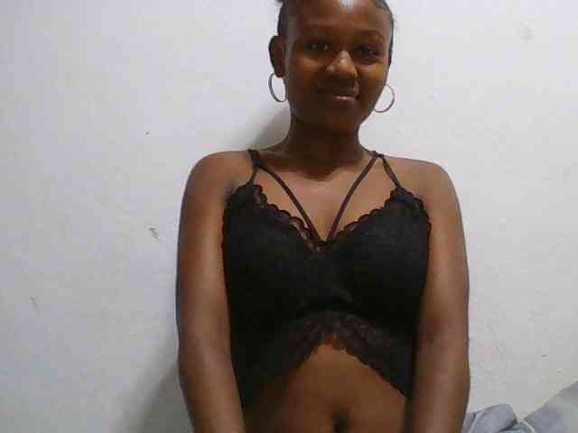 Zinah1 webcam