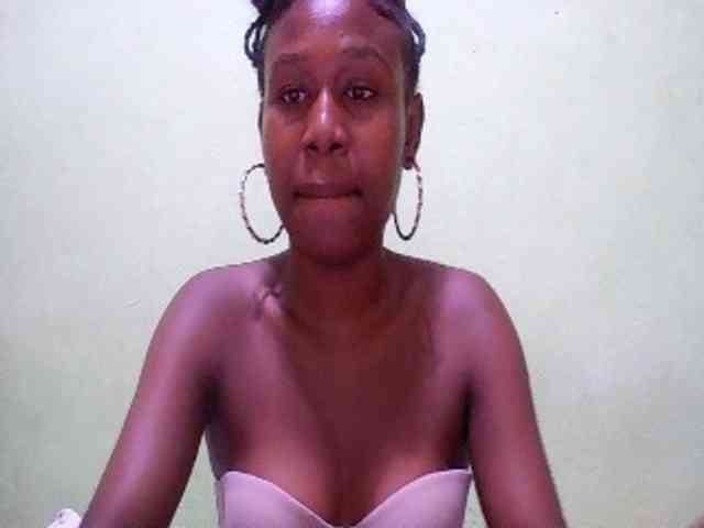 Zinah1 webcam