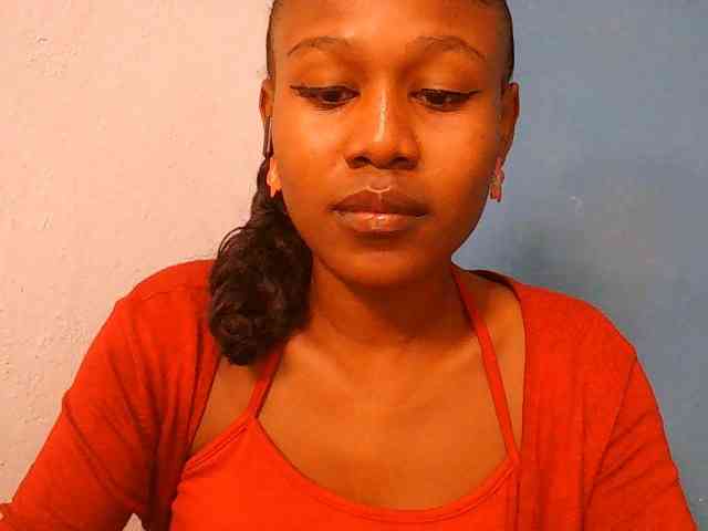 Zinah1 webcam