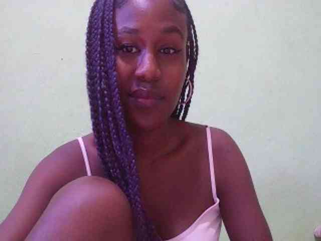 Zinah1 webcam