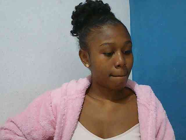 Zinah1 webcam