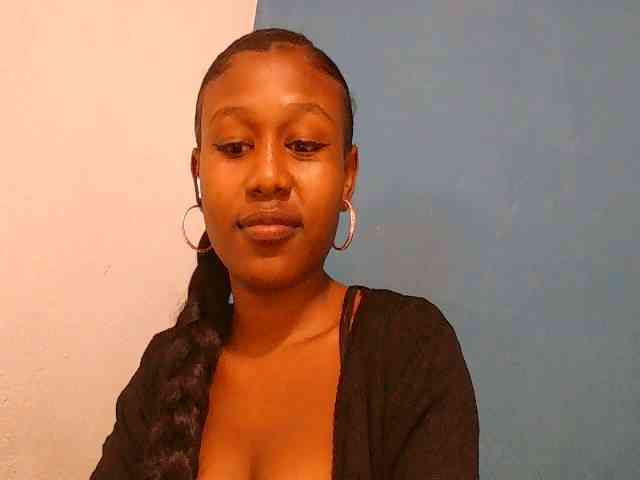 Zinah1 webcam