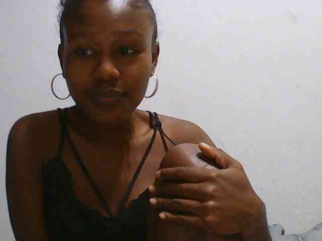 Zinah1 webcam