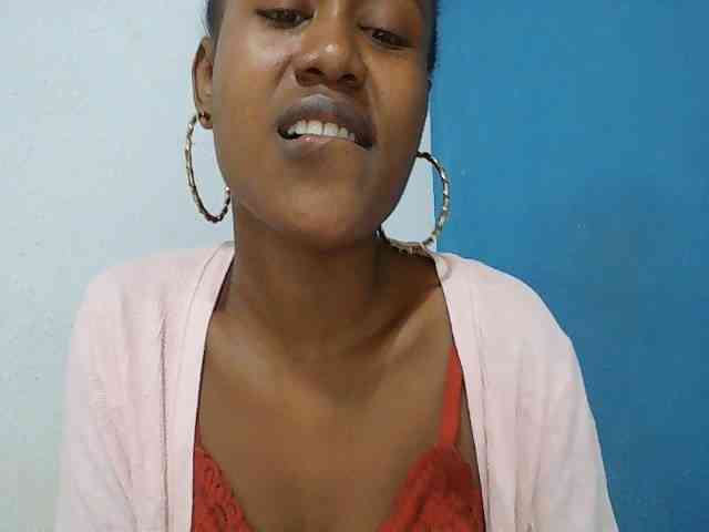 Zinah1 webcam