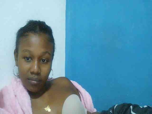 Zinah1 webcam