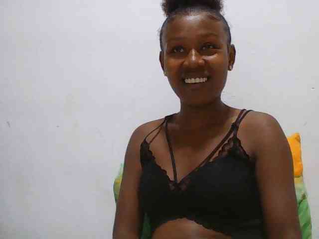 Zinah1 webcam