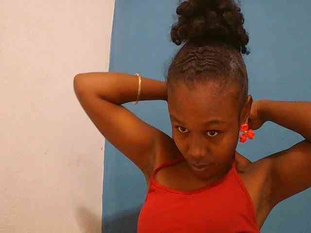 Zinah1 webcam