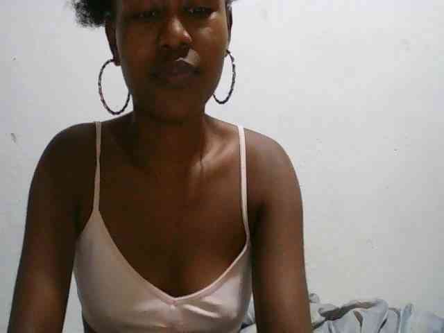Zinah1 webcam