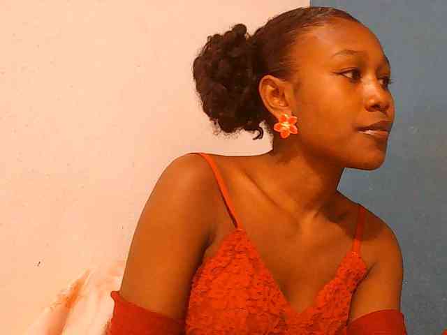 Zinah1 webcam