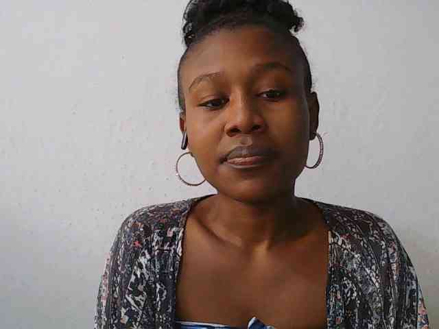 Zinah1 webcam