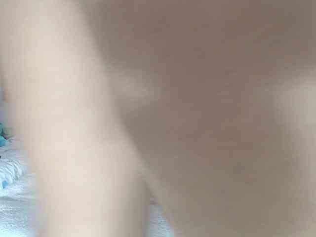 Crissex3 Live Webcam on BongaCams