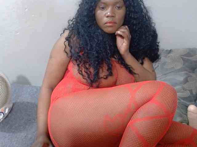 FATTYPUSSY32 webcam