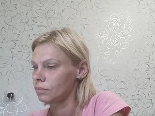 JulieSilver Porn Show