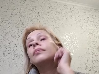 JulieSilver Porn Show