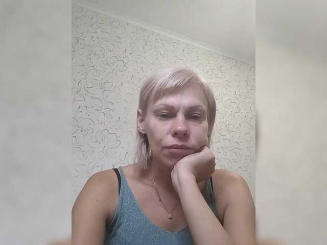 JulieSilver live cam on BongaCams