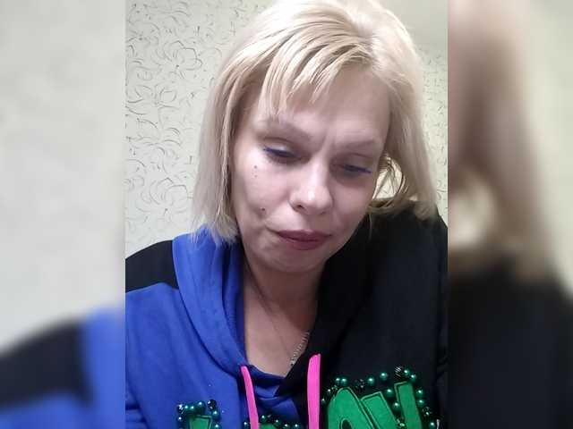 JulieSilver live cam on BongaCams