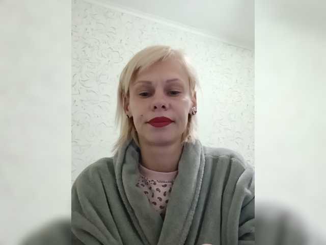 JulieSilver live cam on BongaCams