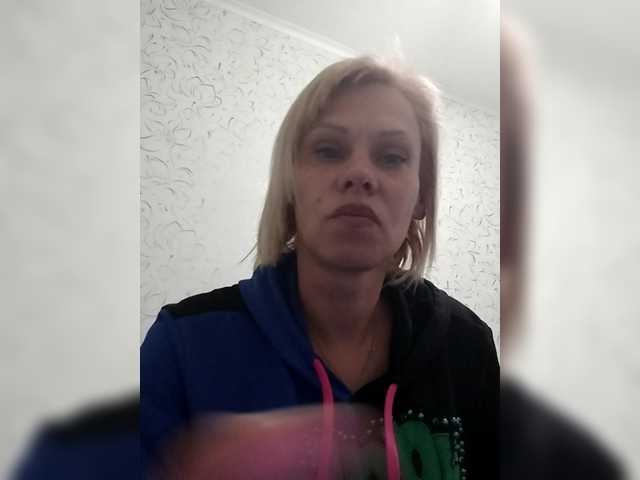 JulieSilver live cam on BongaCams