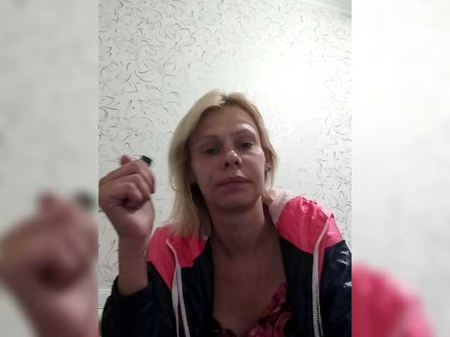 JulieSilver live cam on BongaCams