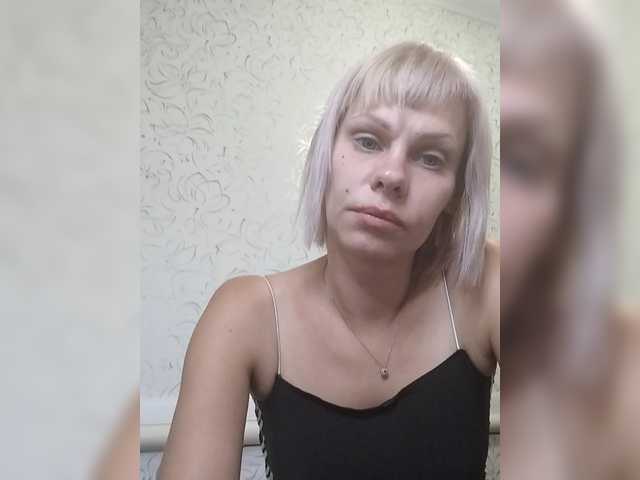 JulieSilver live cam on BongaCams