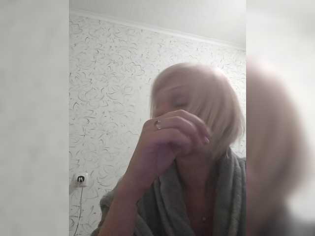 JulieSilver live cam on BongaCams