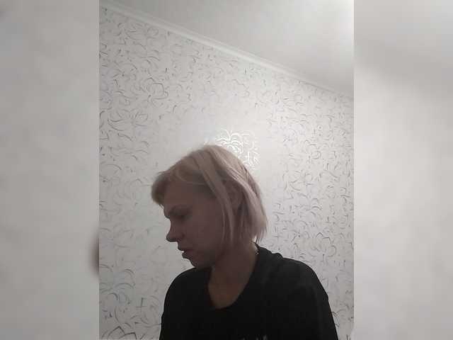 JulieSilver live cam on BongaCams
