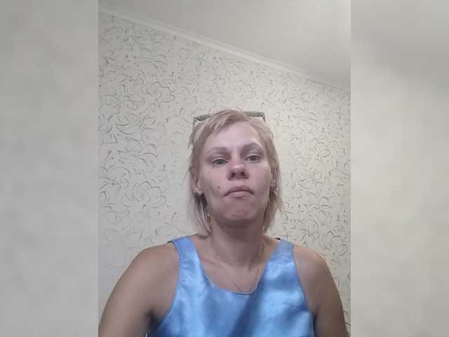 JulieSilver live cam on BongaCams
