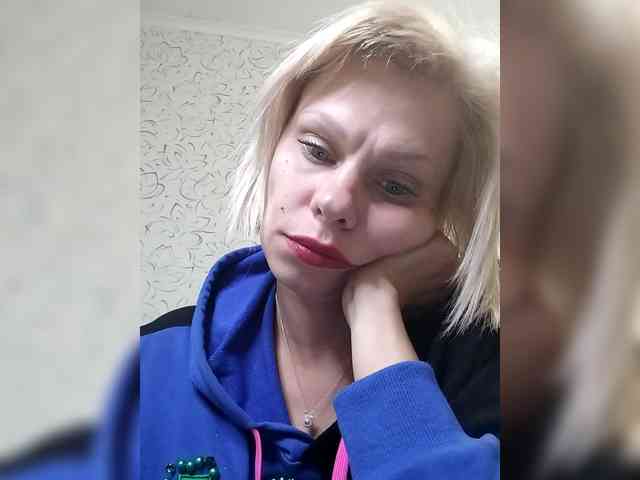 JulieSilver - Girl 