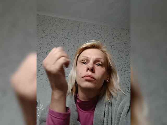 JulieSilver JulieSilver