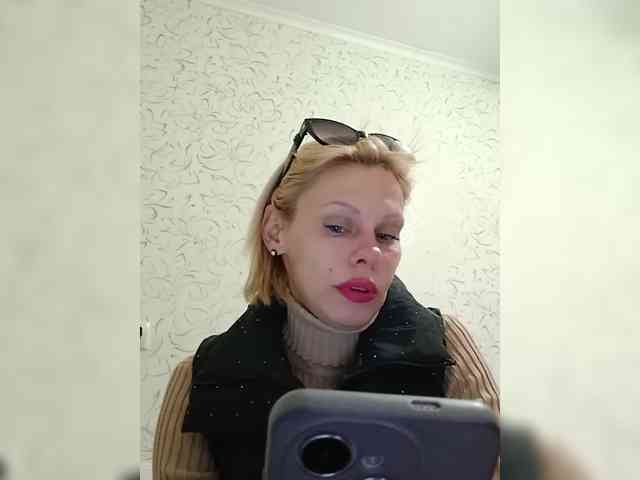 JulieSilver JulieSilver