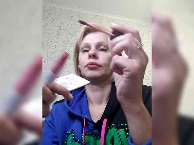 JulieSilver JulieSilver
