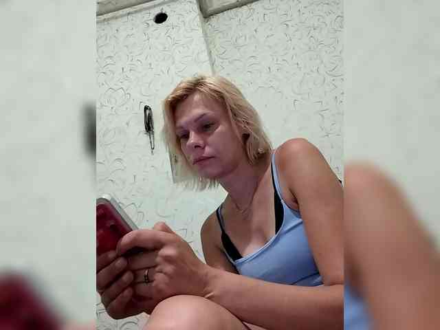 JulieSilver JulieSilver