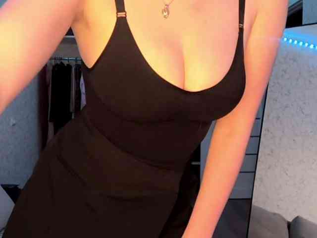 MarkitaHainley webcam