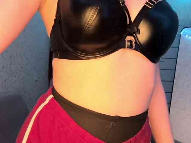MarkitaHainley webcam