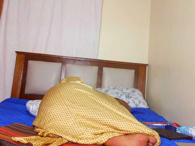 Pretty-Titties live cam on BongaCams