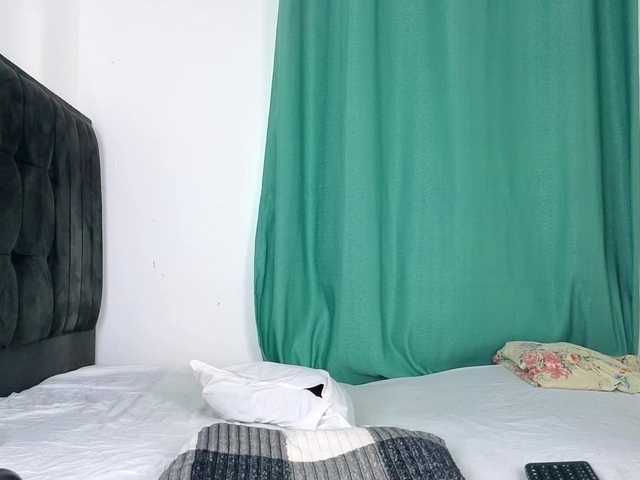 Pretty-Titties live cam on BongaCams