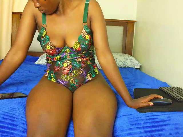 Pretty-Titties