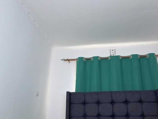 Pretty-Titties live cam on BongaCams