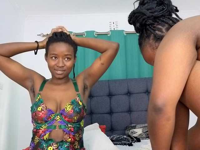 Pretty-Titties live cam on BongaCams
