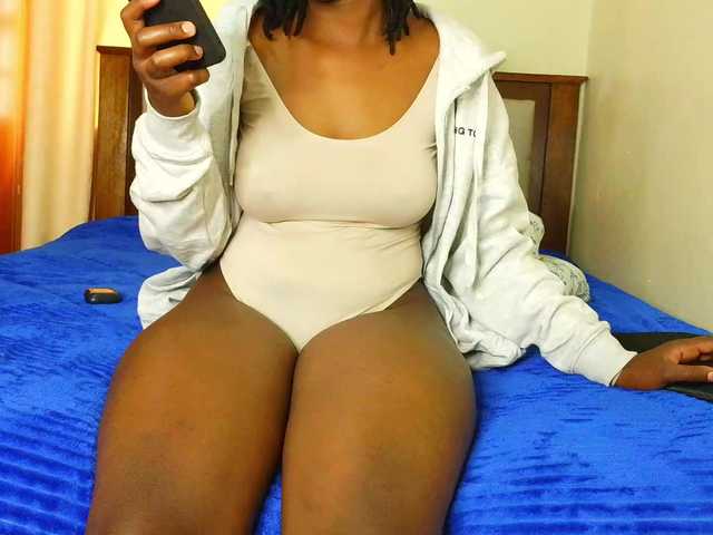 Pretty-Titties