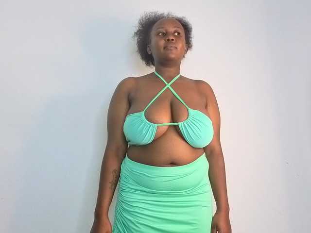 Pretty-Titties