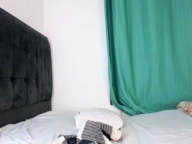 Pretty-Titties live cam on BongaCams