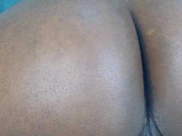 Pretty-Titties