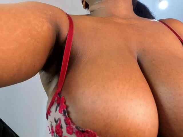 Pretty-Titties