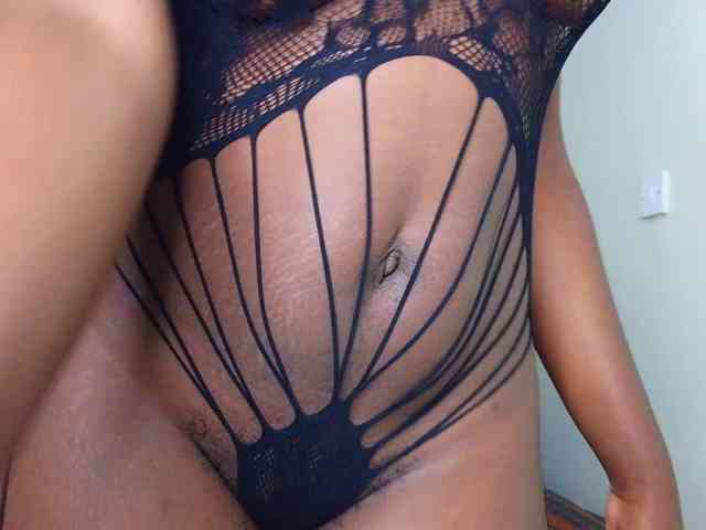Pretty-Titties webcam