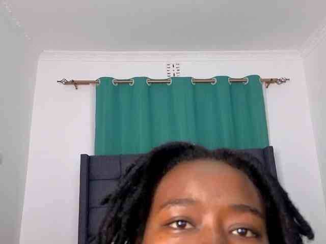 Pretty-Titties webcam