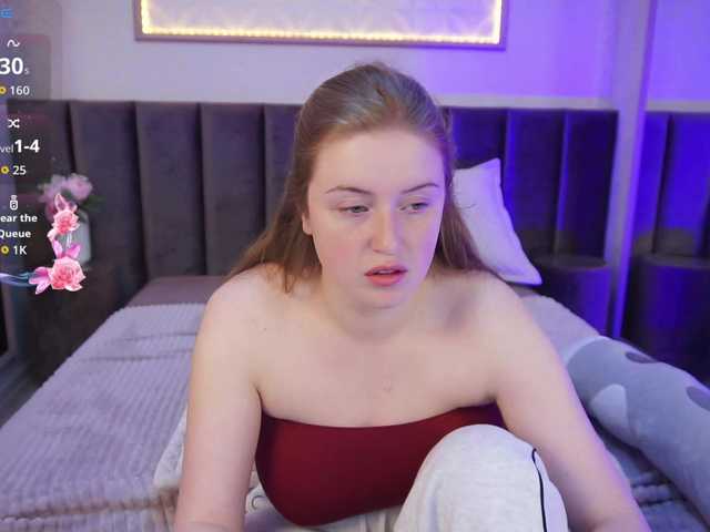 EvelinaBev's BongaCams show and profile