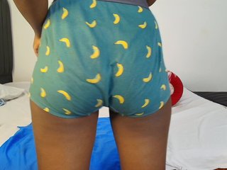 Tasty-titties's Live Webcam